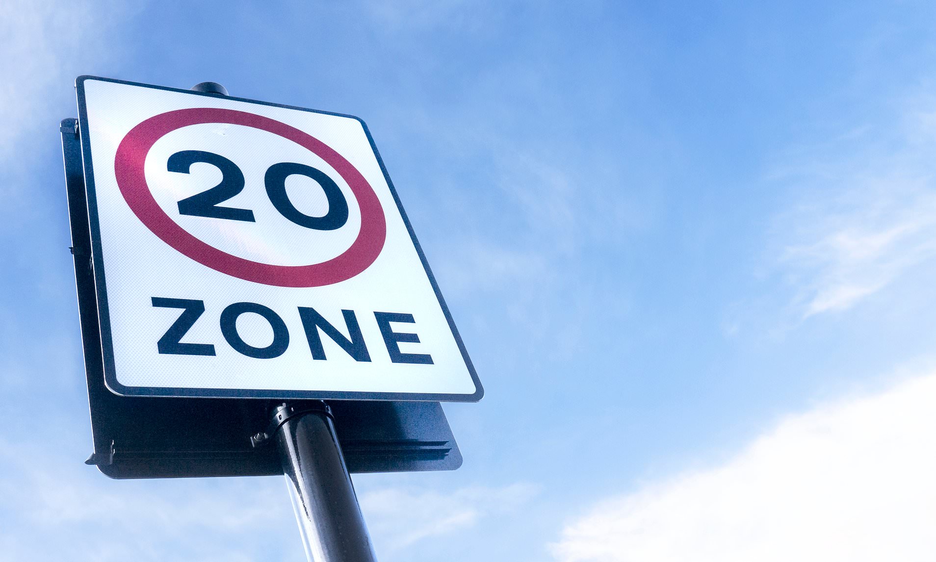20mph zone sign