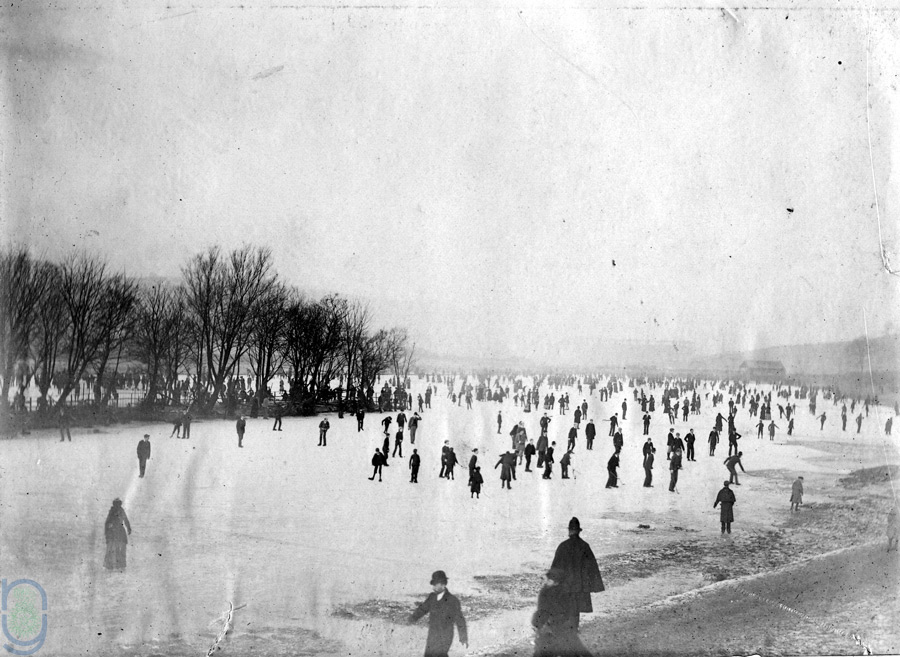 Ice-skaters on The Mere, Scarborough.
