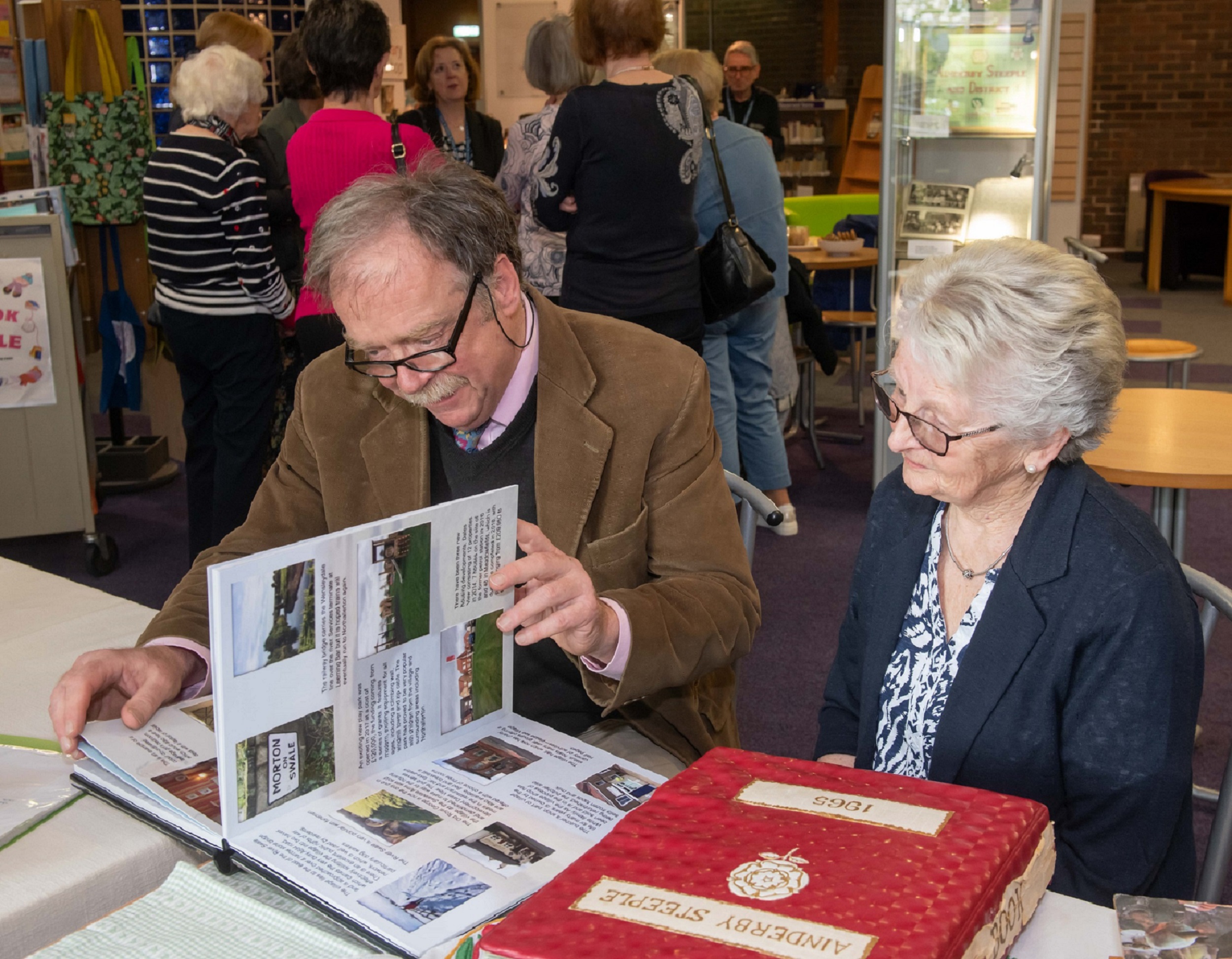 Cllr Simon Myers and Hazel Cantle