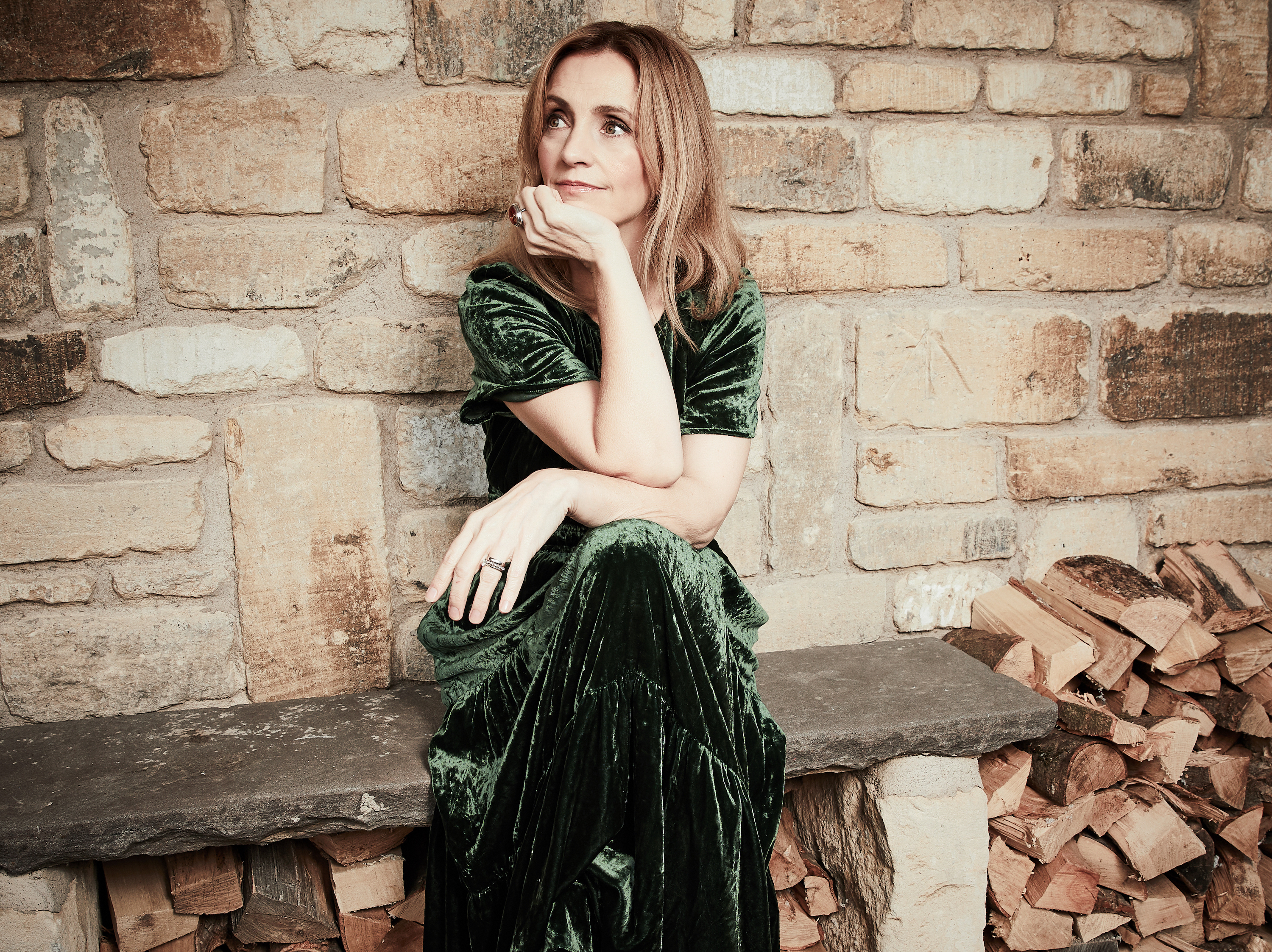 Photo of Cara Dillon