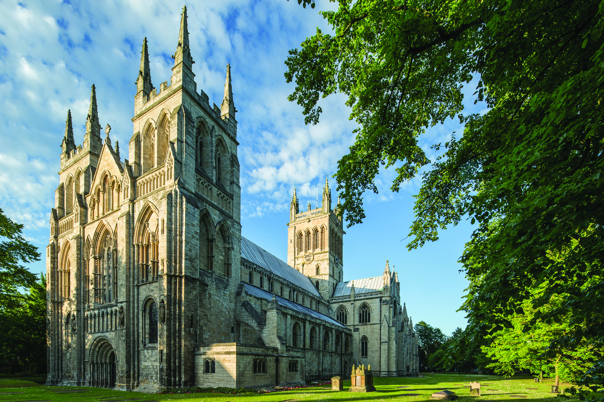 Selby Abbey in the sunshine