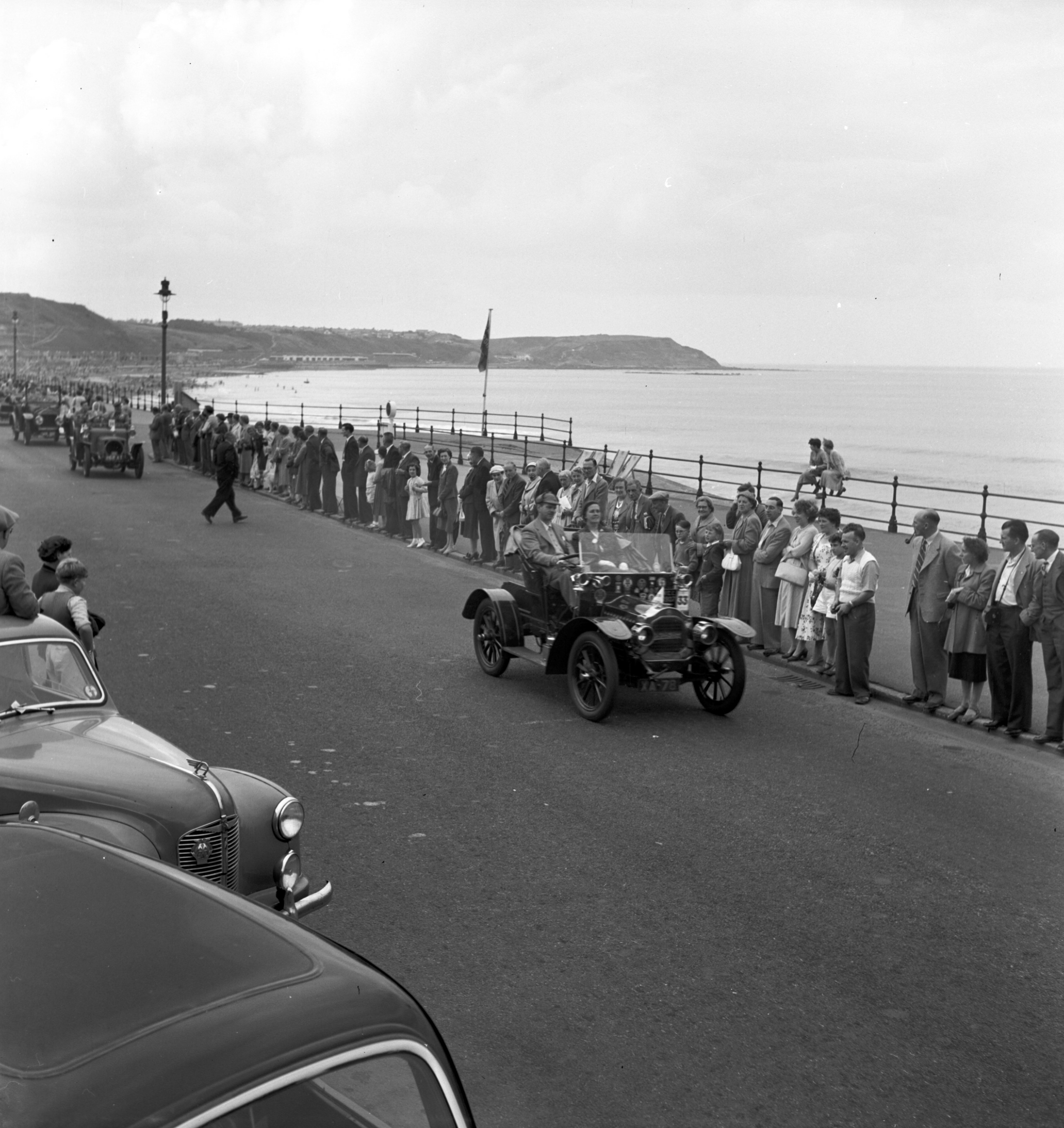 A veteran car rally in Scarborough in 1955. From the Bertram Unné photographic collection