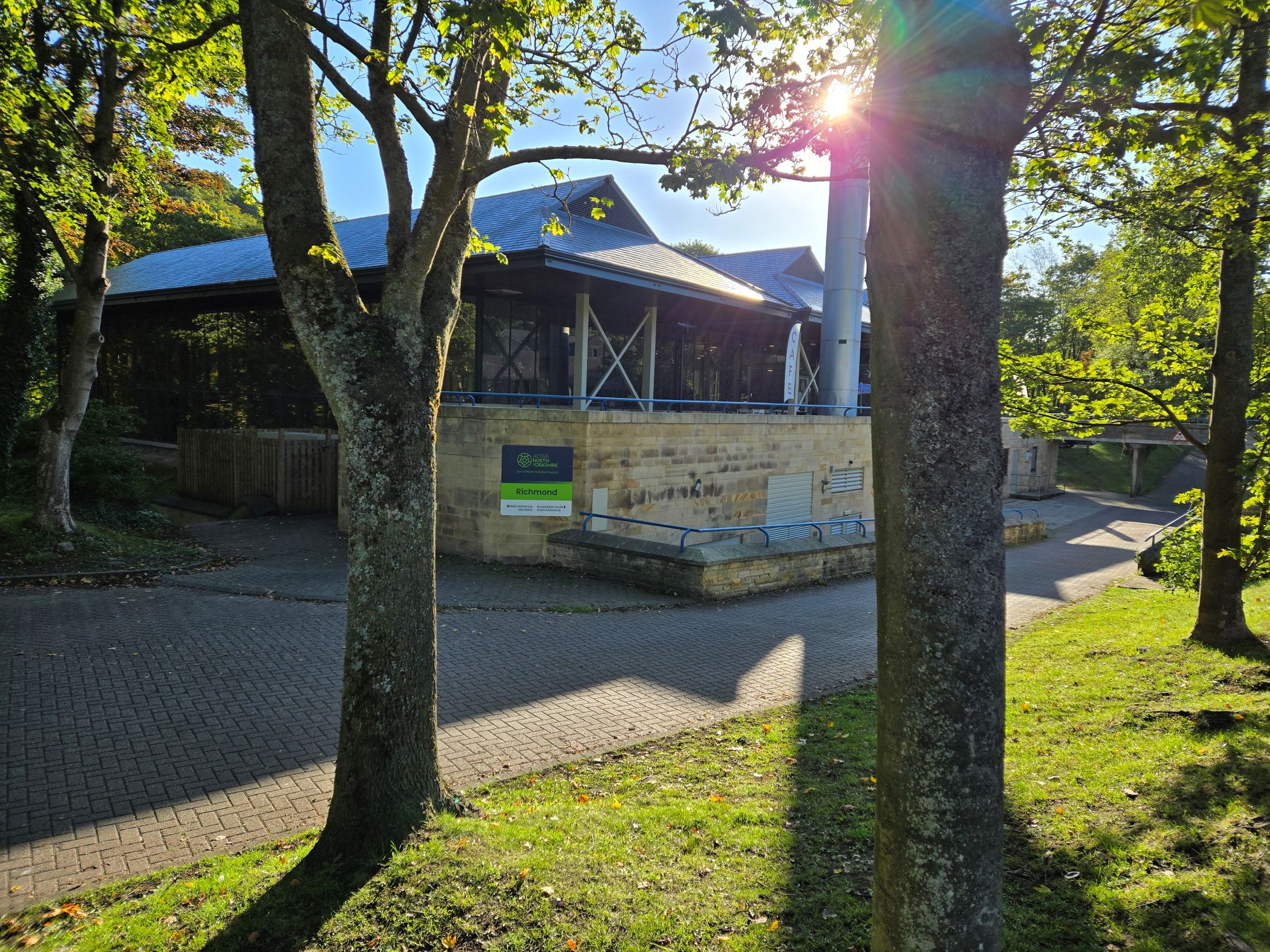 Richmond swimming pool
