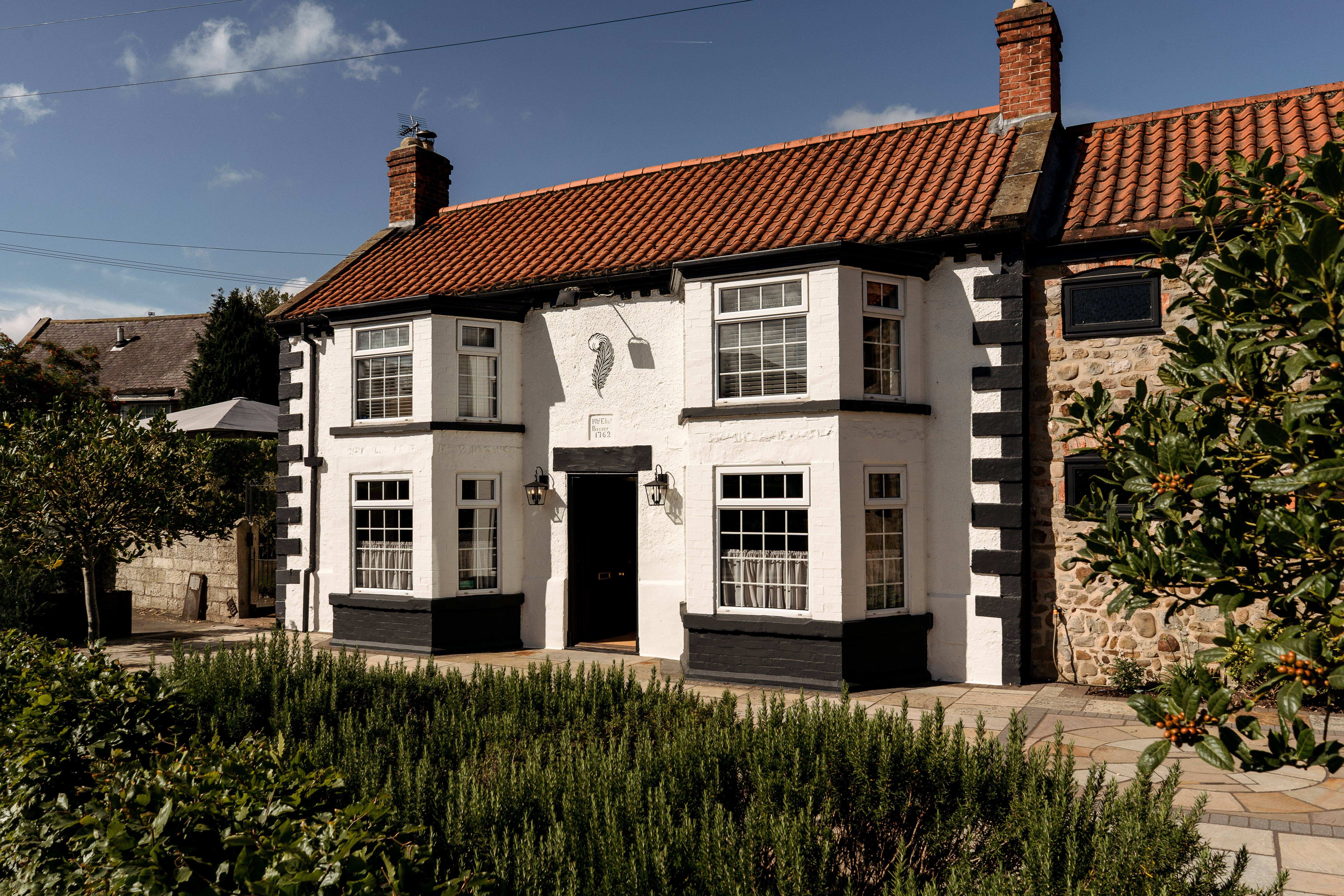 External photo of the front of The General Tarleton