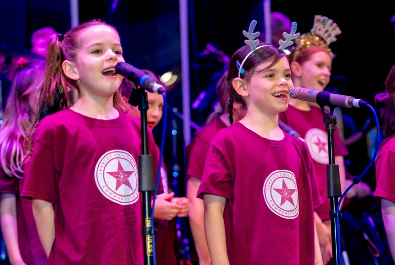 Children singing at The Christmas Cracker spectacle concert, held on Wednesday 17 December 2025.