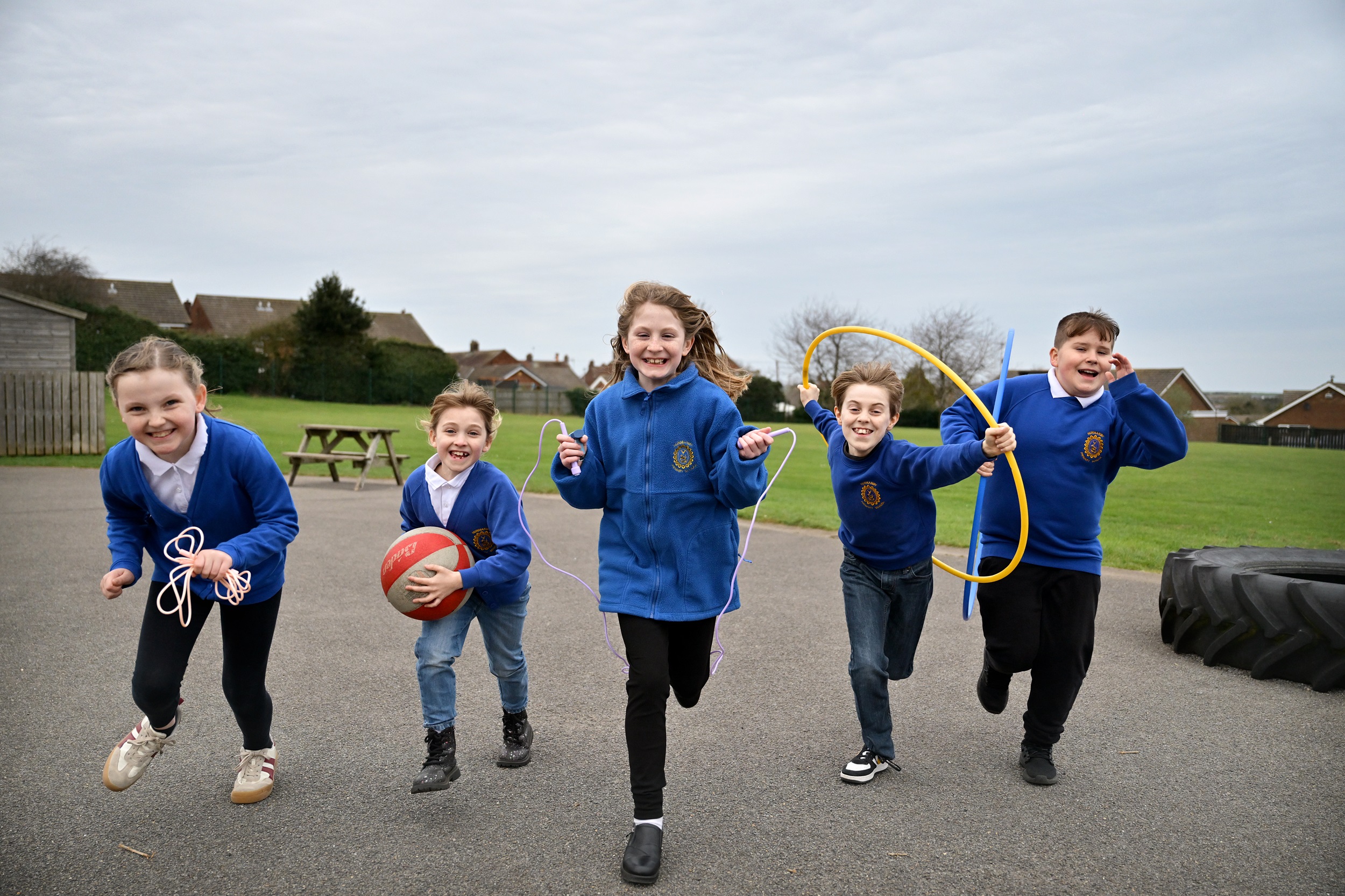 Five children running