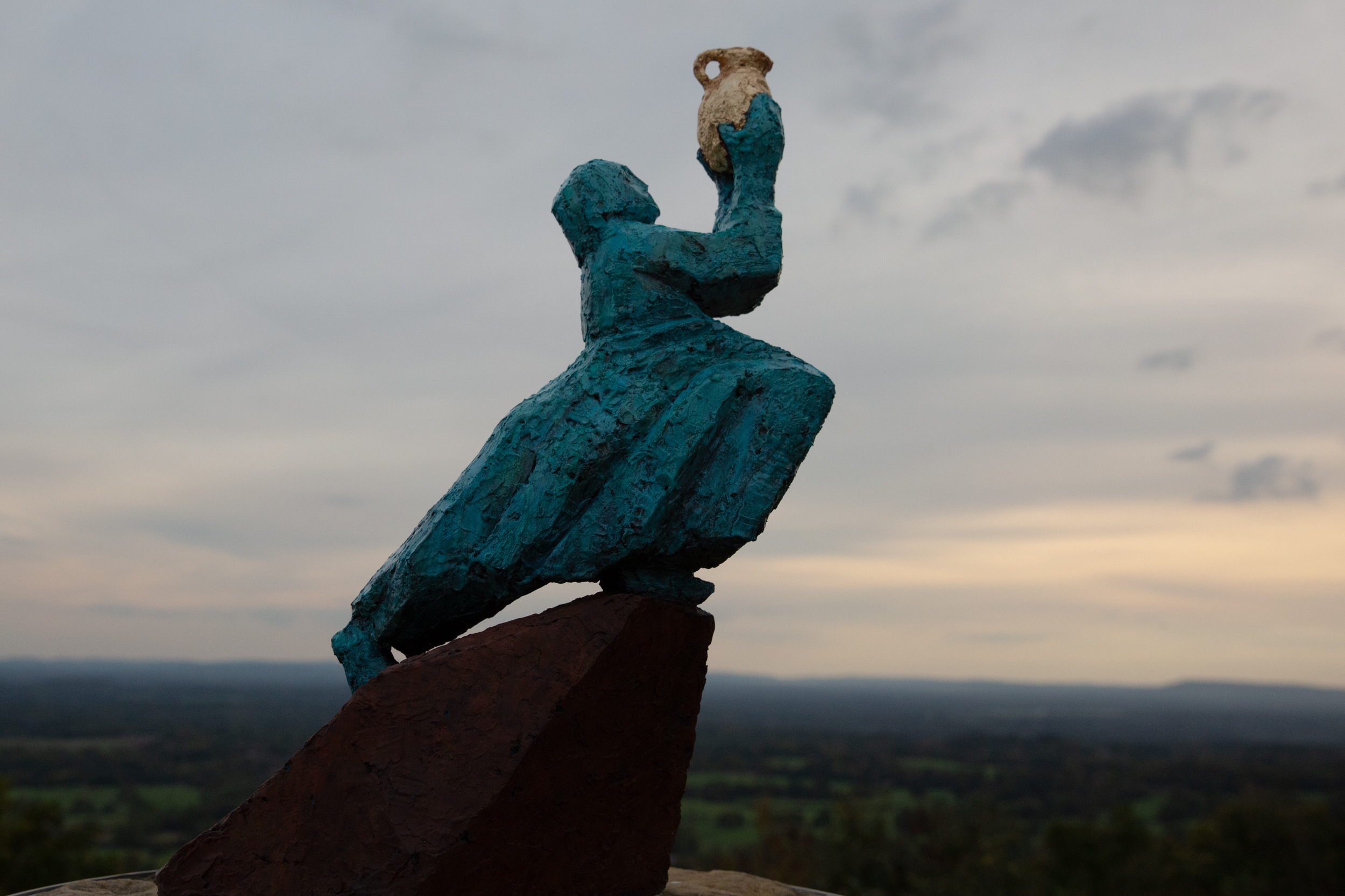 Photo of Aqua Vitalis sculpture on a cloudy day