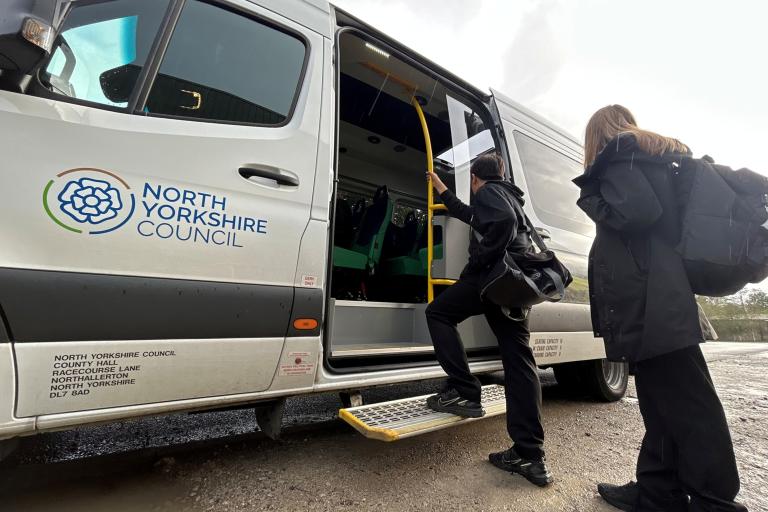minibus