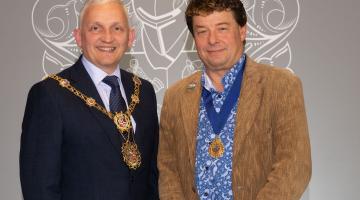 •	Charter Mayor of Harrogate Cllr Michael Harrison and Charter Deputy Mayor Cllr Chris Aldred