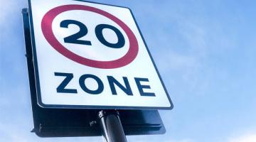 20mph zone sign