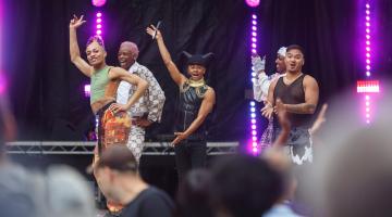 Entertaining the crowds ahead of the free event- Credit David Oake