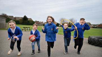 Five children running