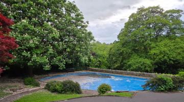 Bebra Gardens paddling pool in Knaresborough pictured recently. Three paddling pools in Harrogate, Knaresborough and Ripon have been temporarily closed to allow checks to be carried out after issues were identified during maintenance.
