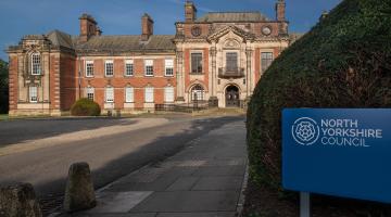Exterior of the front of County Hall