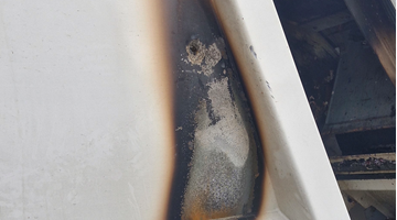 A bin lorry fire