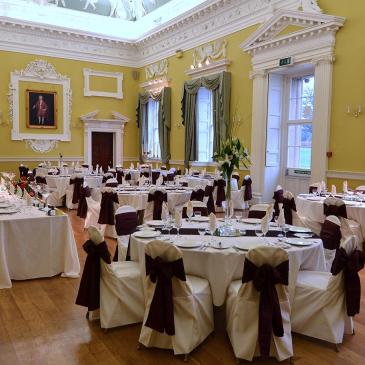 Table layout for guests